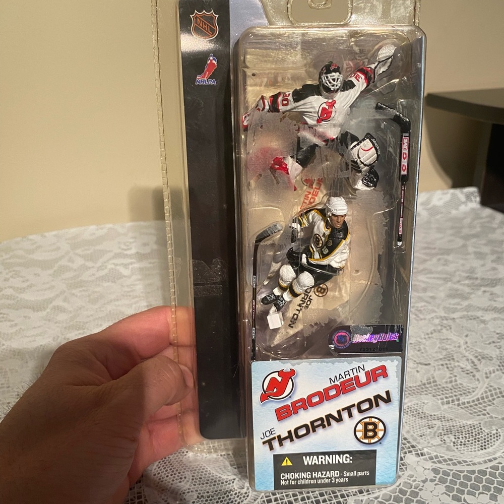 Martin Brodeur and Joe Thornton Action Figure Set